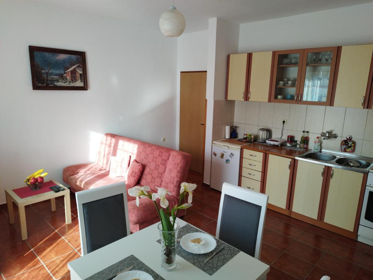 Milka apartment Kotor Exteriör bild