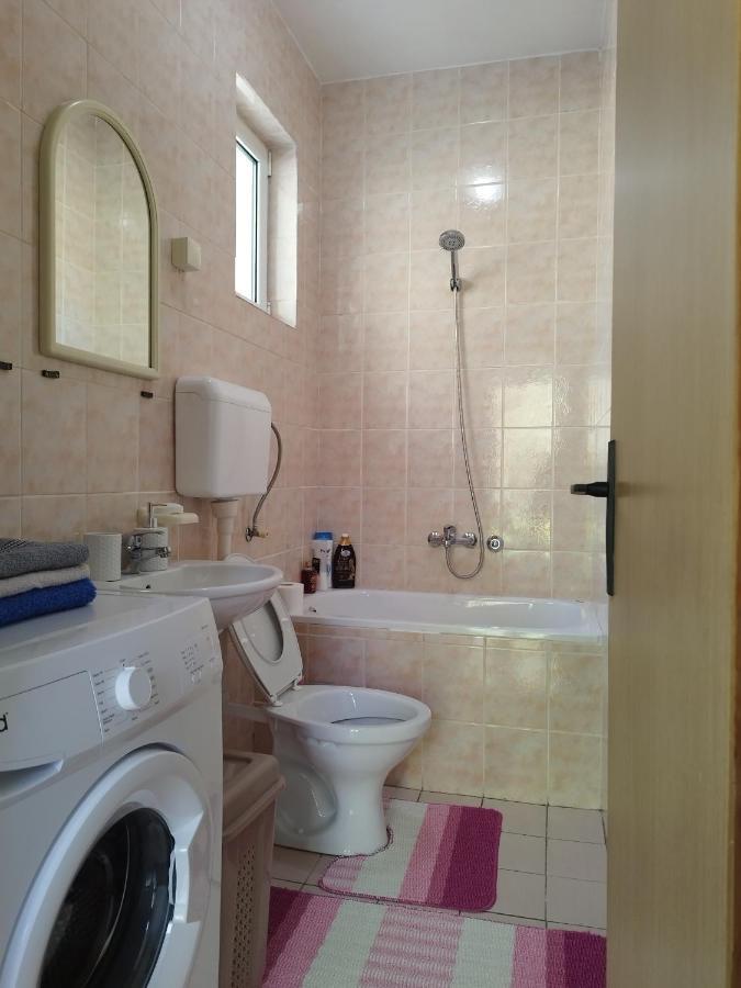 Milka apartment Kotor Exteriör bild